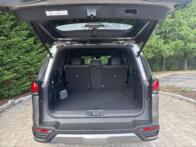 2026 Lexus LX Luxury
