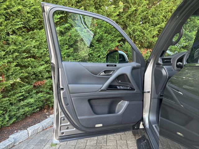 2026 Lexus LX Luxury
