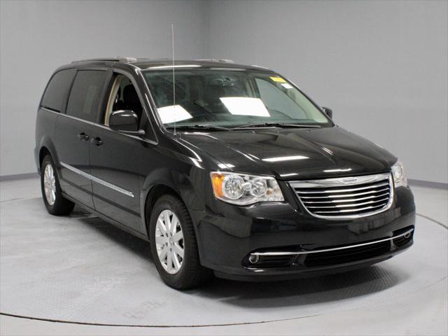 2016 Chrysler Town & Country Touring for sale near Groveport, OH