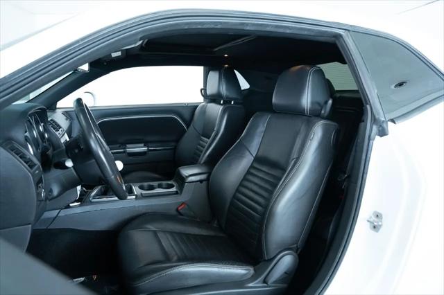 2013 Dodge Challenger R/T Plus