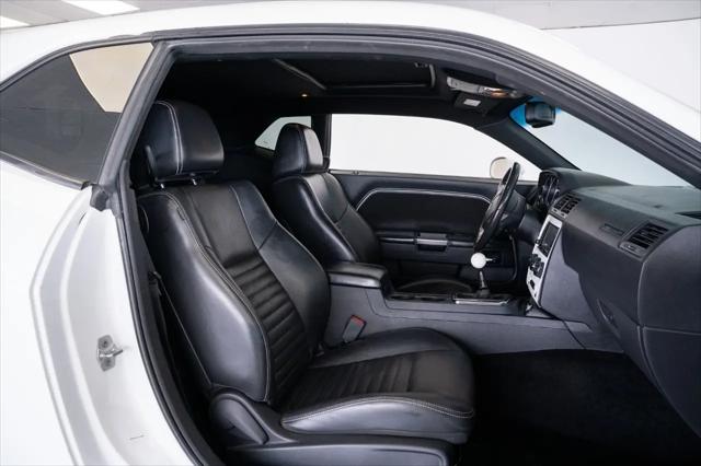 2013 Dodge Challenger R/T Plus