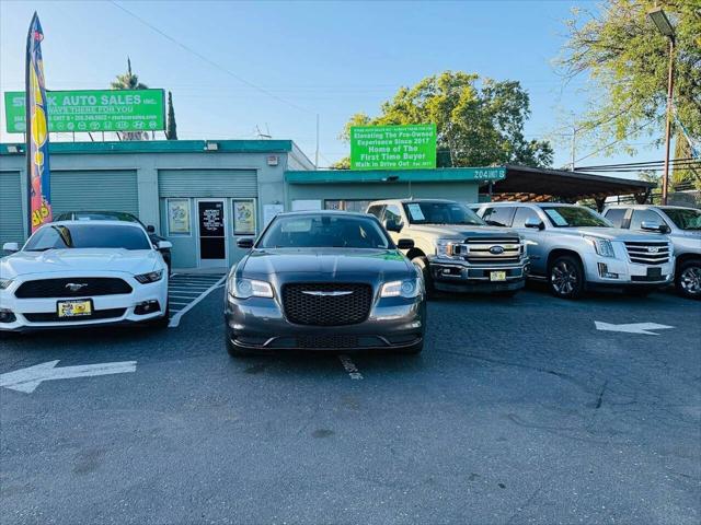 2018 Chrysler 300 Touring for sale in Modesto, CA