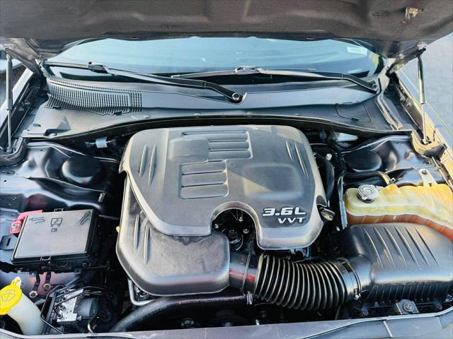 2018 Chrysler 300 Touring