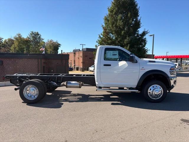 2027 RAM Ram 5500 Chassis Cab RAM 5500 TRADESMAN CHASSIS REGULAR CAB 4X4 84 CA