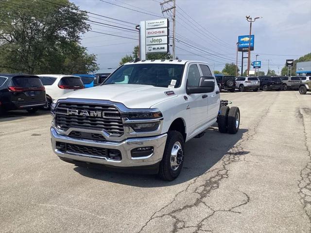 2027 RAM Ram 3500 Chassis Cab RAM 3500 TRADESMAN CREW CAB CHASSIS 4X4 60 CA