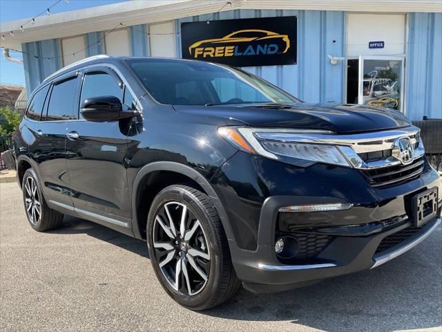 2022 Honda Pilot AWD Elite for sale in Waukesha, WI