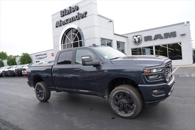 2027 RAM Ram 2500 RAM 2500 BIG HORN CREW CAB 4X4 64 BOX 2027 RAM Ram 2500 RAM 2500 BIG HORN CREW CAB 4X4 64 BOX
