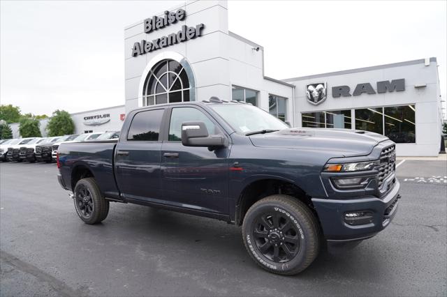 2027 RAM Ram 3500 RAM 3500 BIG HORN CREW CAB 4X4 64 BOX 2027 RAM Ram 3500 RAM 3500 BIG HORN CREW CAB 4X4 64 BOX