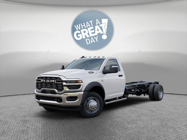 2027 RAM Ram 5500 Chassis Cab RAM 5500 TRADESMAN CHASSIS REGULAR CAB 4X4 120 CA