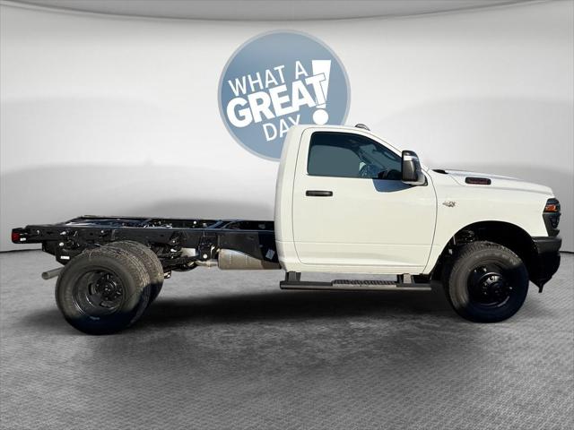 2027 RAM 3500 Chassis Cab Tradesman
