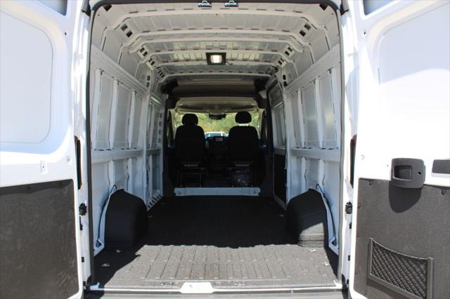 2026 Ram ProMaster Cargo Van Tradesman High Roof 159 WB EXT w/Pass Seat