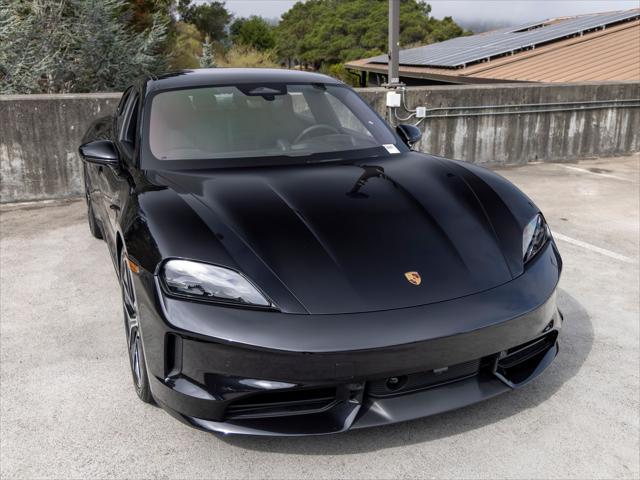 2026 Porsche Taycan 4