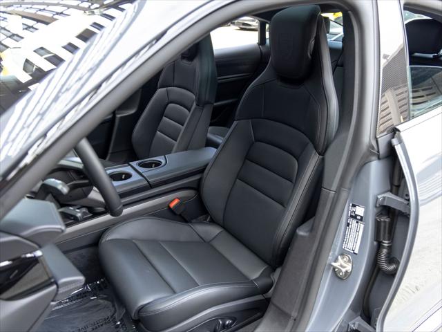 2026 Porsche Taycan Black Edition