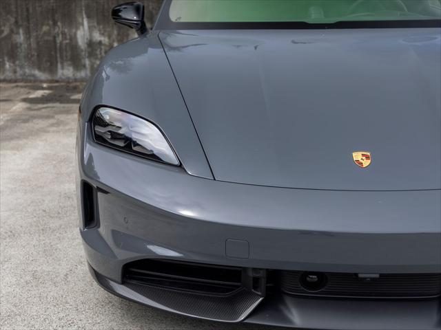 2026 Porsche Taycan Black Edition