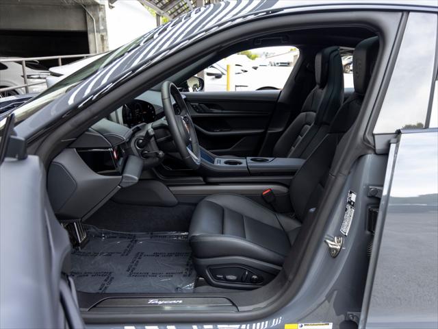 2026 Porsche Taycan Black Edition