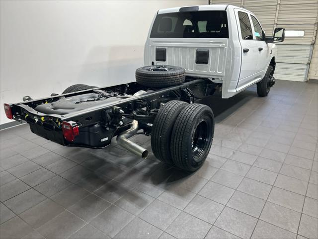 2027 RAM Ram 3500 Chassis Cab RAM 3500 TRADESMAN CREW CAB CHASSIS 4X4 60 CA 2027 RAM Ram 3500 Chassis Cab RAM 3500 TRADESMAN CREW CAB CHASSIS 4X4 60 CA