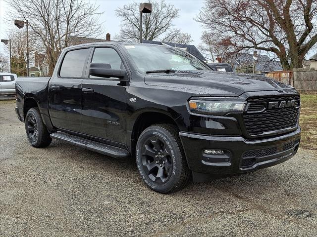 2026 RAM 1500 RAM 1500 EXPRESS CREW CAB 4X4 57 BOX