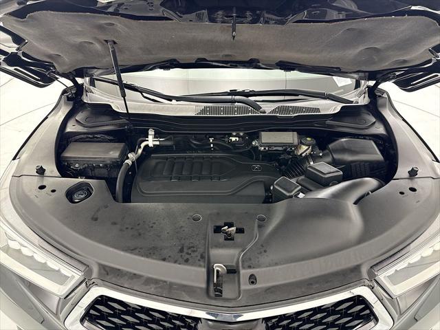 2017 Acura MDX w/Technology Package