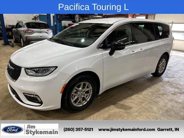 2024 Chrysler Pacifica Touring L for sale in Garrett, IN