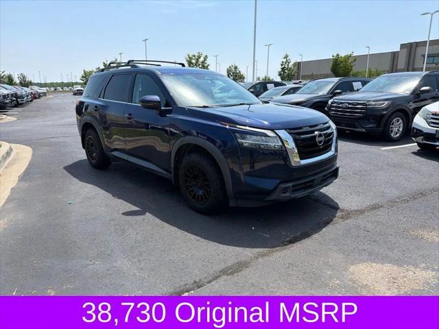 2022 Nissan Pathfinder SV 2WD for sale in Kansas City, KS
