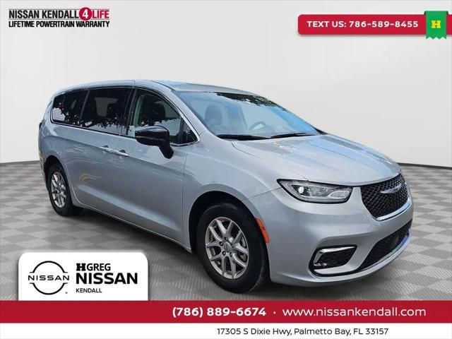 2024 Chrysler Pacifica Touring L for sale in Palmetto Bay, FL