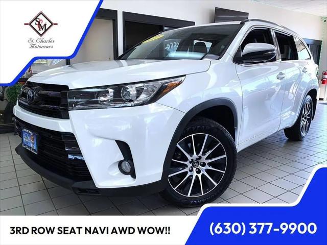 2017 Toyota Highlander SE for sale in St Charles, IL
