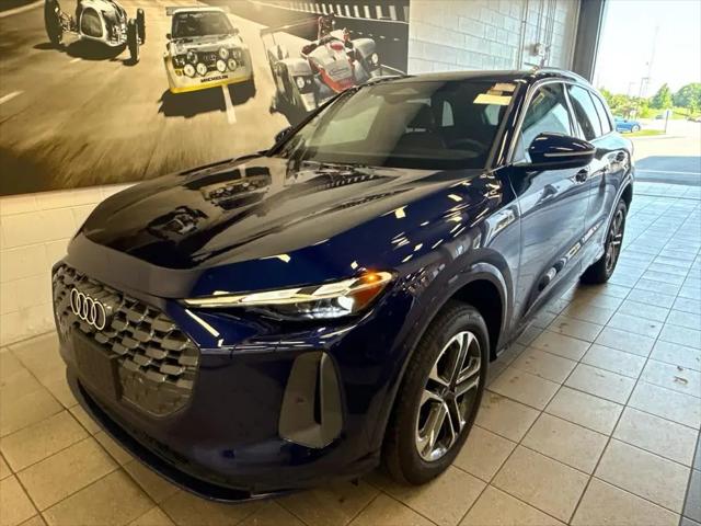 2025 Audi Q5 Premium TFSI quattro S tronic for sale in Naperville, IL
