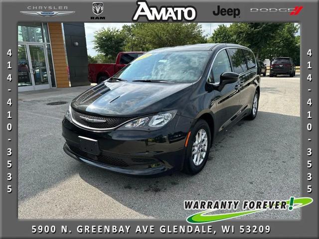 2022 Chrysler Voyager LX for sale in Glendale, WI