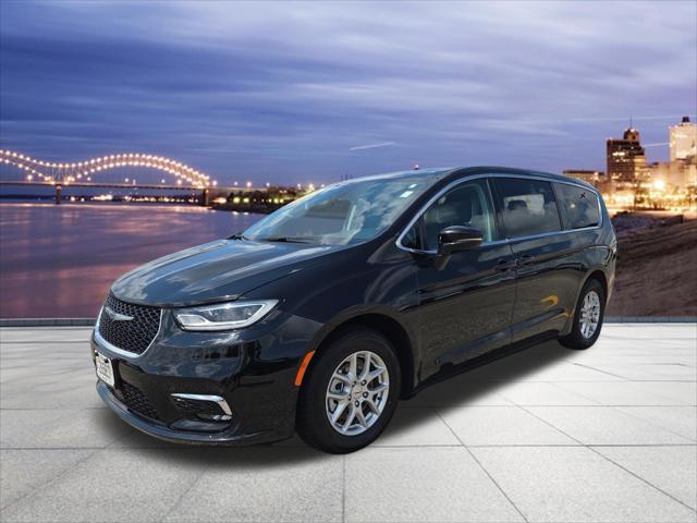 2024 Chrysler Pacifica Touring L for sale in Memphis, TN