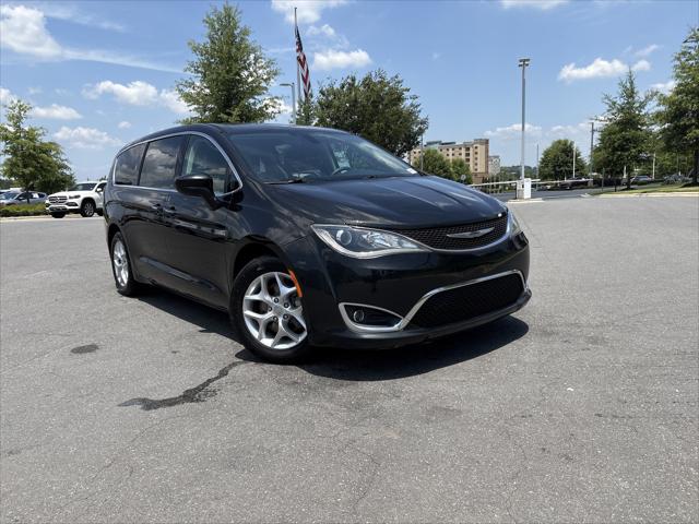 2017 Chrysler Pacifica Touring Plus