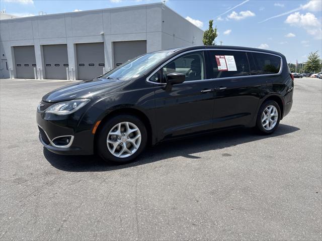 2017 Chrysler Pacifica Touring Plus