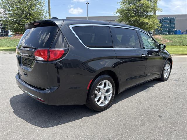 2017 Chrysler Pacifica Touring Plus