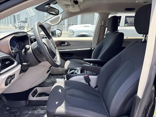 2017 Chrysler Pacifica Touring Plus