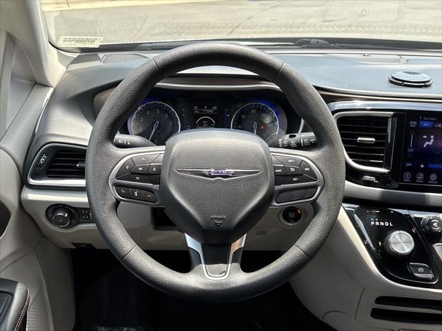 2017 Chrysler Pacifica Touring Plus