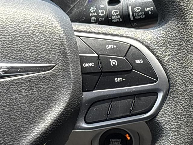 2017 Chrysler Pacifica Touring Plus