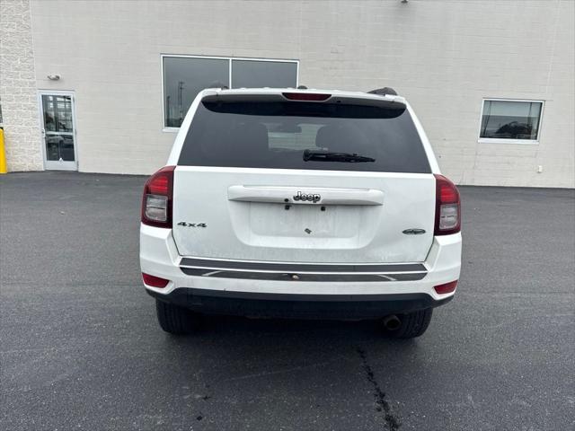 2016 Jeep Compass Latitude 2016 Jeep Compass Latitude