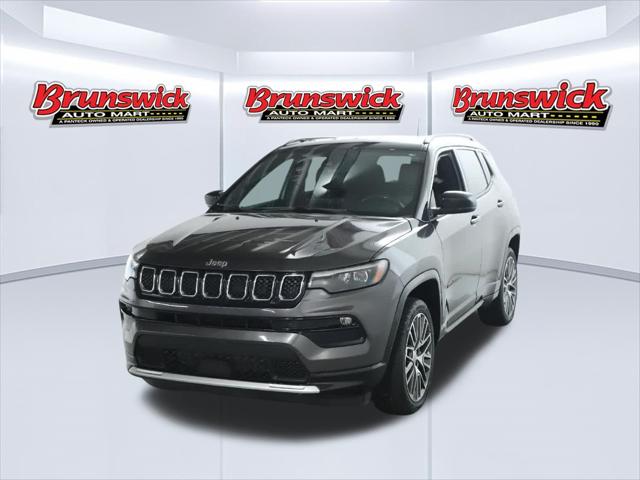 2023 Jeep Compass Limited 4x4 for sale in Brunswick, OH