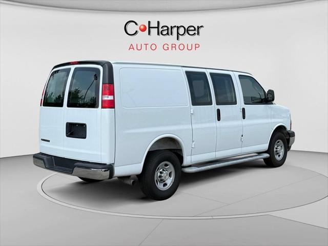 2025 Chevrolet Express Cargo WT 2025 Chevrolet Express Cargo WT