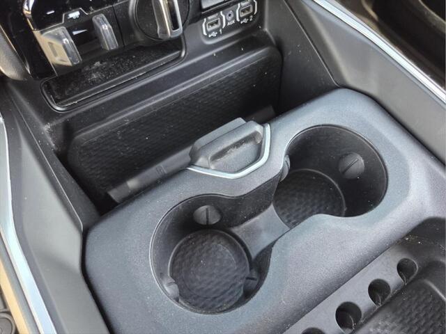 2023 Ram 1500 Big Horn Crew Cab 4x4 6'4" Box