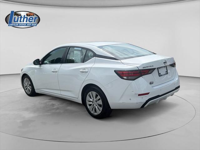 2022 Nissan Sentra S Xtronic CVT