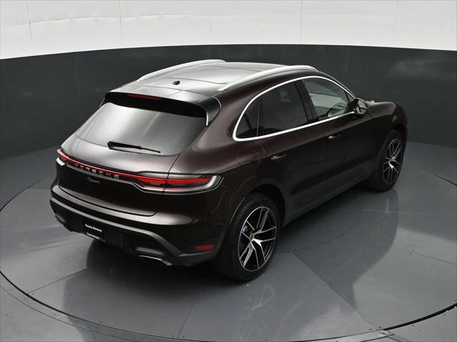 2026 Porsche Macan AWD