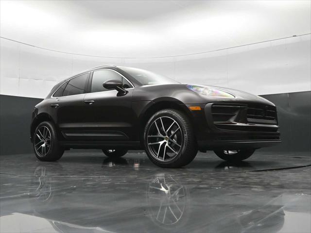 2026 Porsche Macan AWD