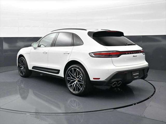 2026 Porsche Macan AWD