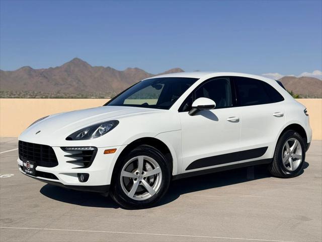 2017 Porsche Macan Sport Utility 4D