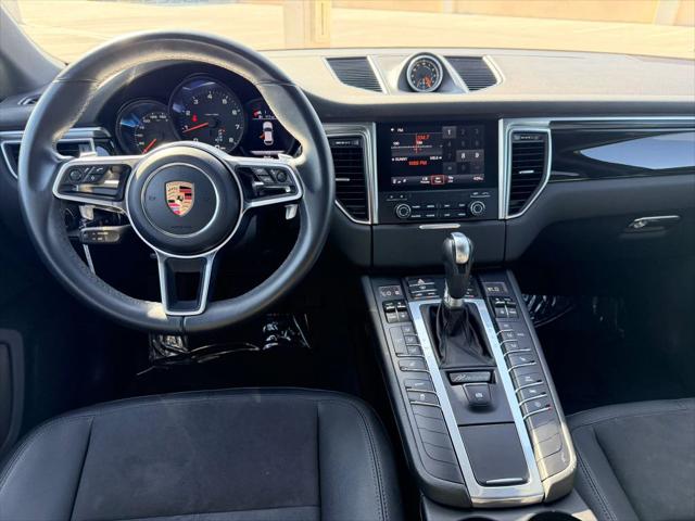 2017 Porsche Macan Sport Utility 4D