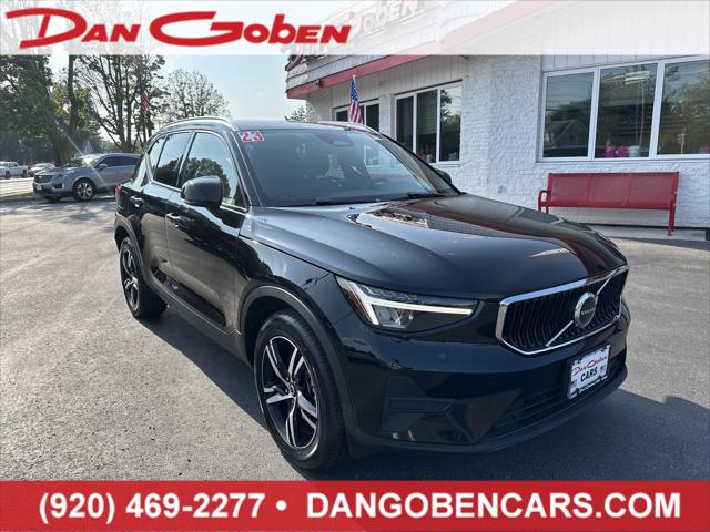 2023 Volvo XC40 B5 Core for sale in Green Bay, WI