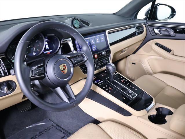 2026 Porsche Macan 4DR AWD