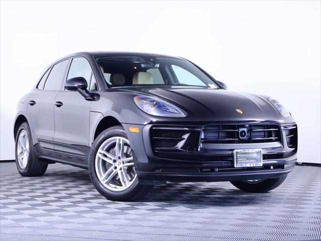2026 Porsche Macan 4DR AWD