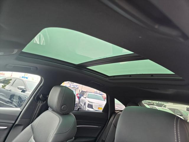 2024 Audi e-tron S line Prestige quattro
