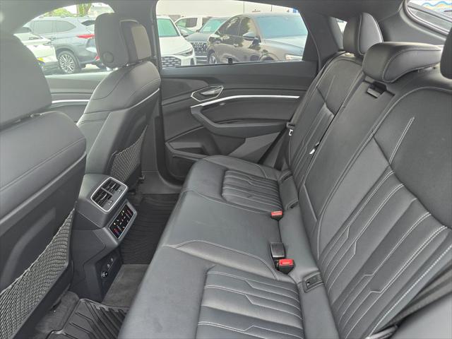 2024 Audi e-tron S line Prestige quattro